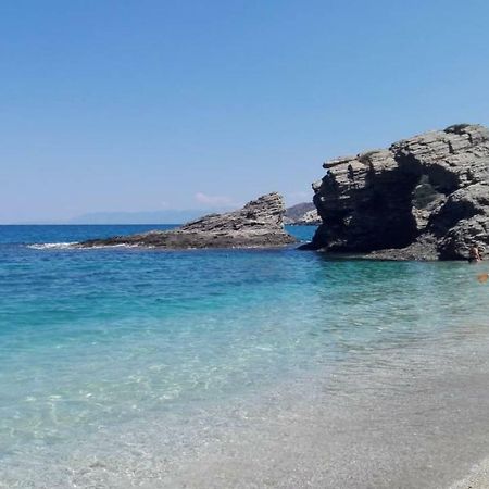 Готель Moka Evia Island Akhladheri Екстер'єр фото